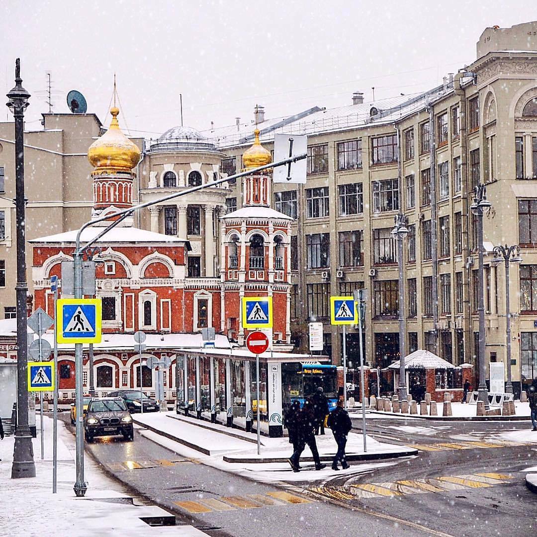 Liberty славянская площадь 2 отзывы. Москва Славянская площадь 2 Либерти. Китай город Славянская площадь. Славянская площадь, 2/5/4с2.