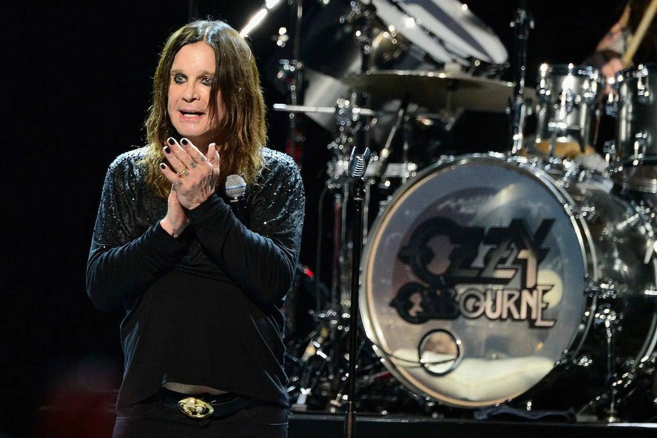 40 лет на сцене. Оззи Осборн. Ozzy Osbourne группа. Одри озбран. Рок музыкант Ozzy Osbourne.