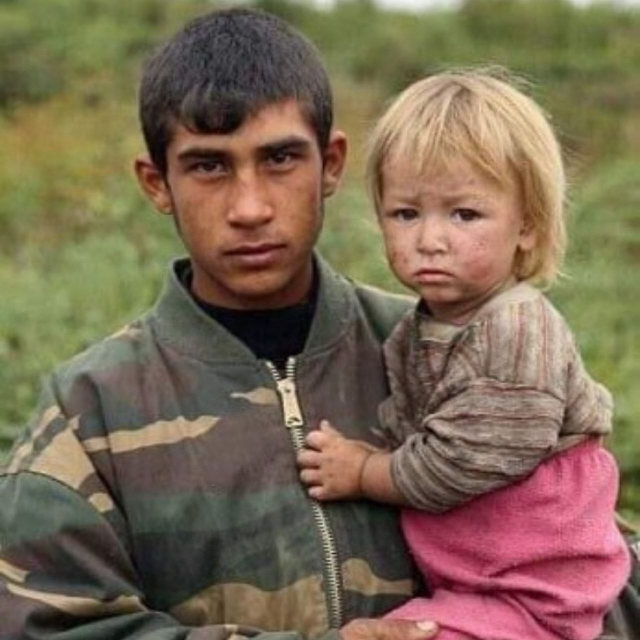 Цыганские дети.